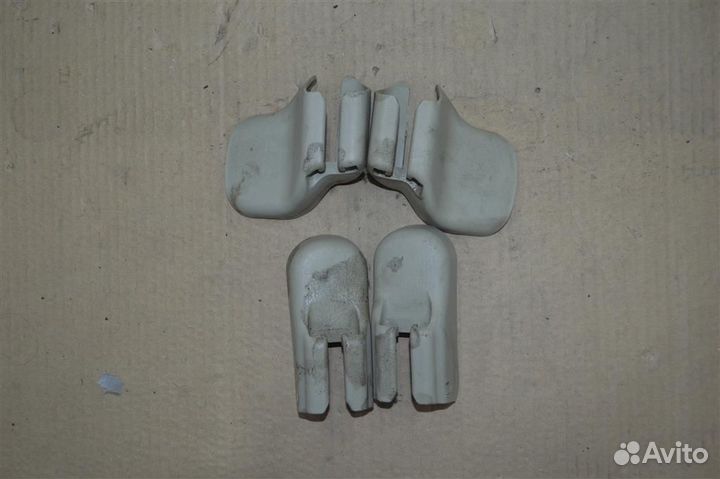 Накладка салазок сиденья Nissan Primera P12E 2002