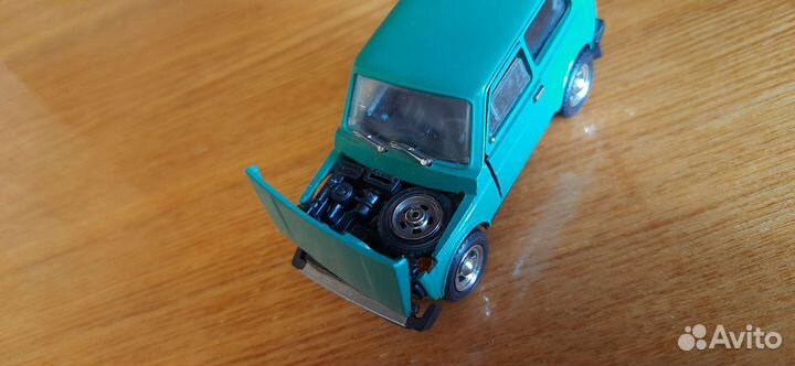 Нива 2121 1:43 made in ussr