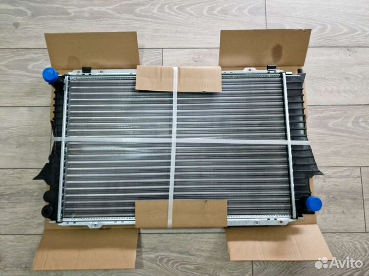 Основной радиатор ож Ауди 100 С4, А6 С4 2.6/2.8