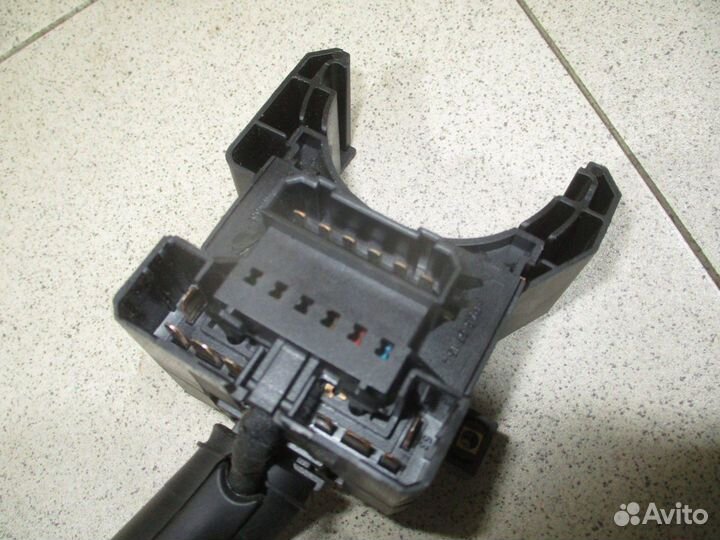 Переключатель стеклоочистителей VW Passat (B5)