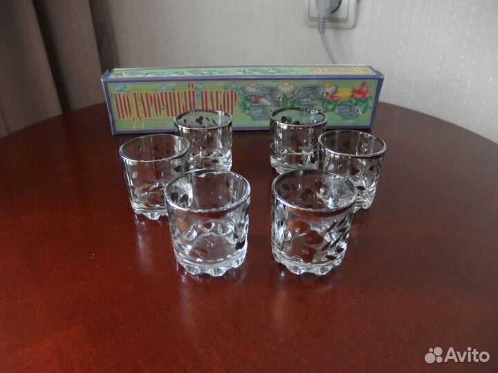 Набор стопок