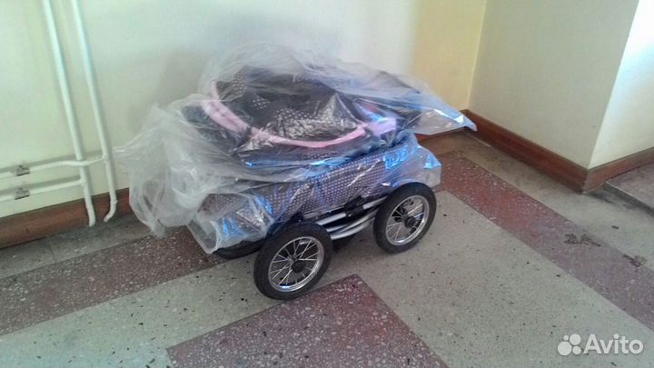 Продам коляску-трансформер