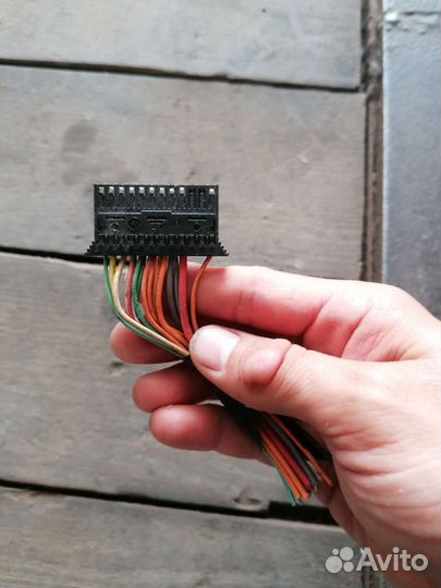 Разъем блока предохранителей рено меган 2
