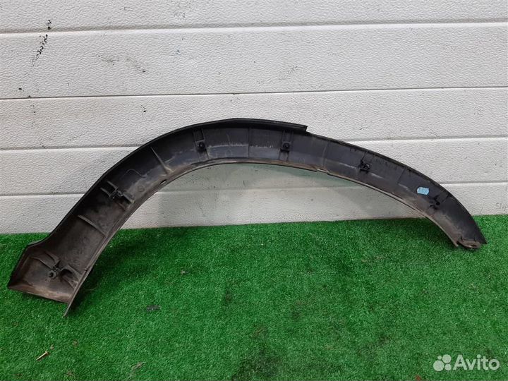 Молдинг крыла заднего правого Honda CR-V 2 (RD5)