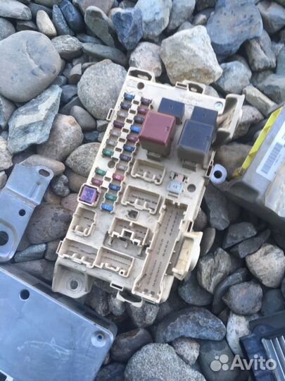 Блок управления Toyota Noah 2002, AZR 60 65