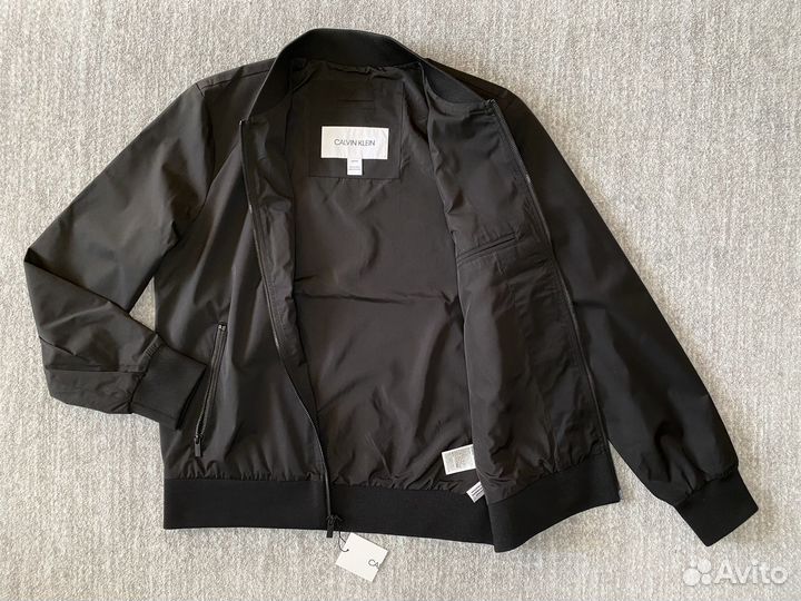 Бомбер ветровка Ck - S