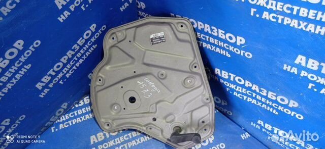 Задний левый стеклоподъёмник Skoda Octavia A5