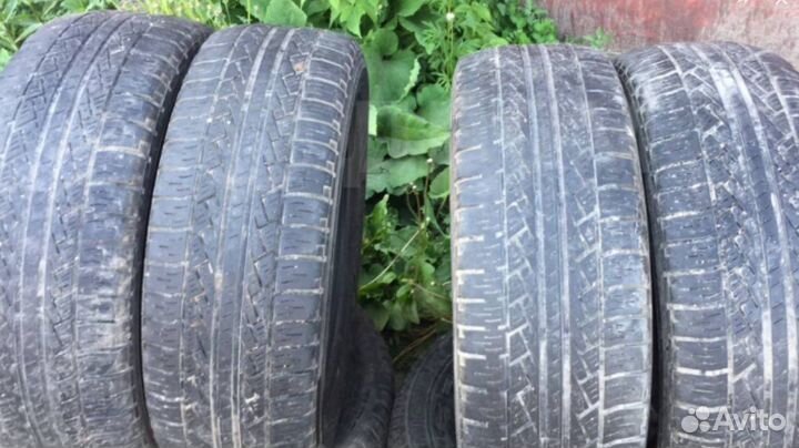 Pirelli Scorpion A/T 235/70 R16