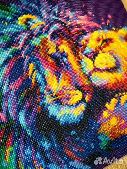 Готовая алмазная картина на холсте