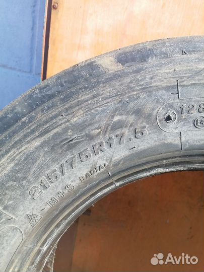 Шина грузовая 215/75 R 17.5