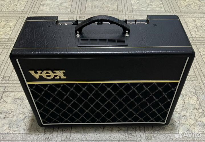 Комбоусилитель ламповый VOX AC10C1