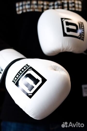 Боксерские перчатки ultimatum boxing White