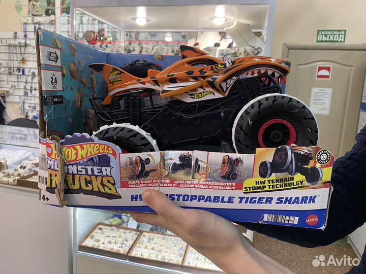 Монстр-трак ру Hot Wheels 1:14 HGV87