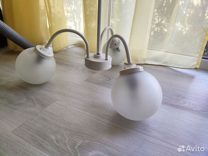 Светильник потолочный