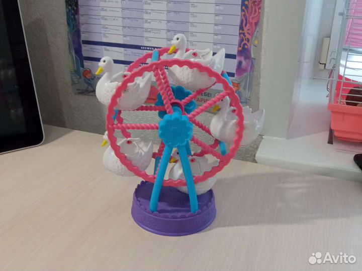 Игрушка качель