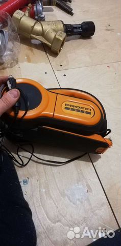 Автомобильный пылесос