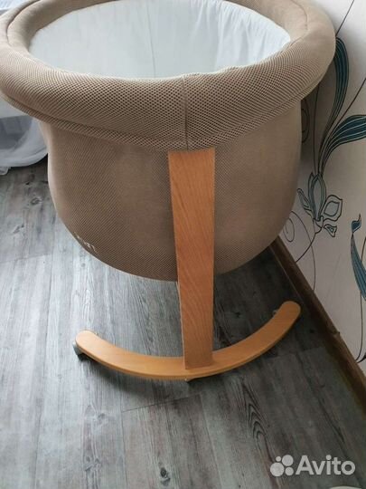 Кроватка- каталка для новорожденных