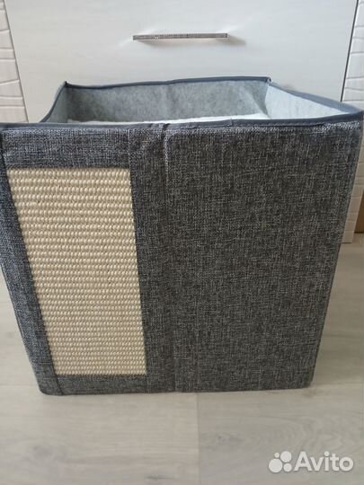 Домик, лежанка для кошек с когтеточкой