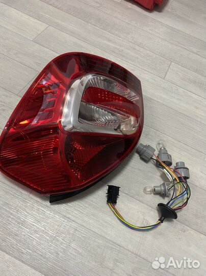 Фонарь Правый LADA Kalina Granta Cross