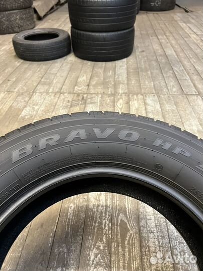 Maxxis Bravo HP-M3 255/60 R18