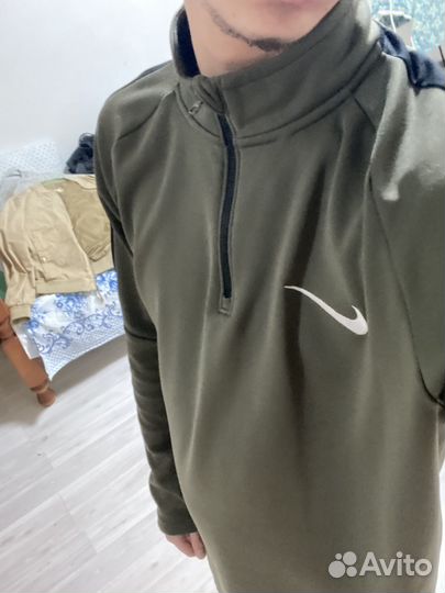 Лонгслив nike на флисе DRI-FIT