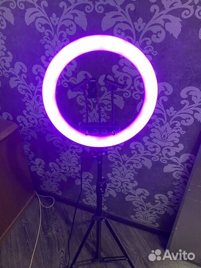 Продам кольцевую лампу