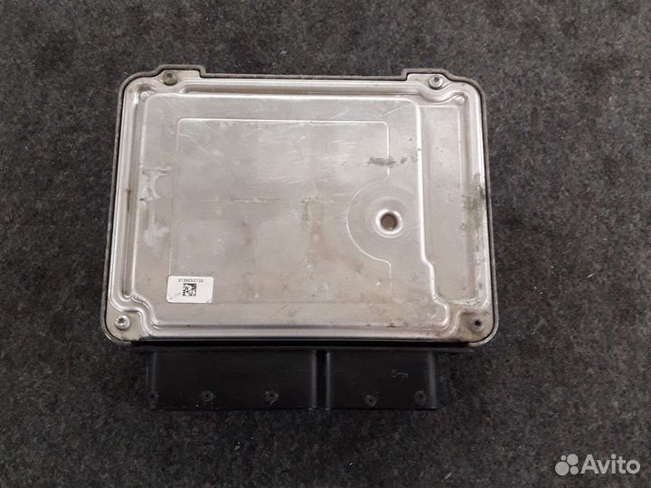 Блок управления двигателем Skoda Octavia A5 caxa