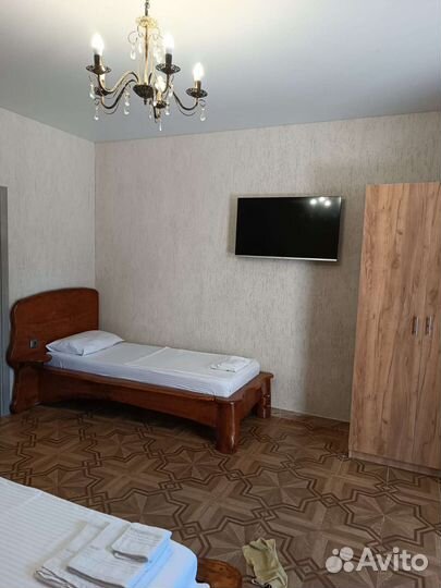 Жилье в Абхазии. Гудаута