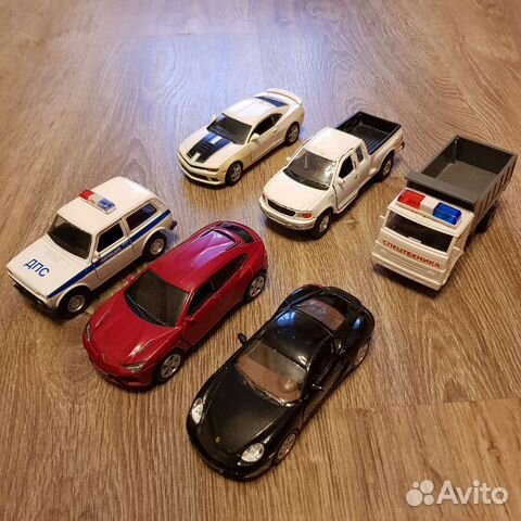 Машинки инерционные