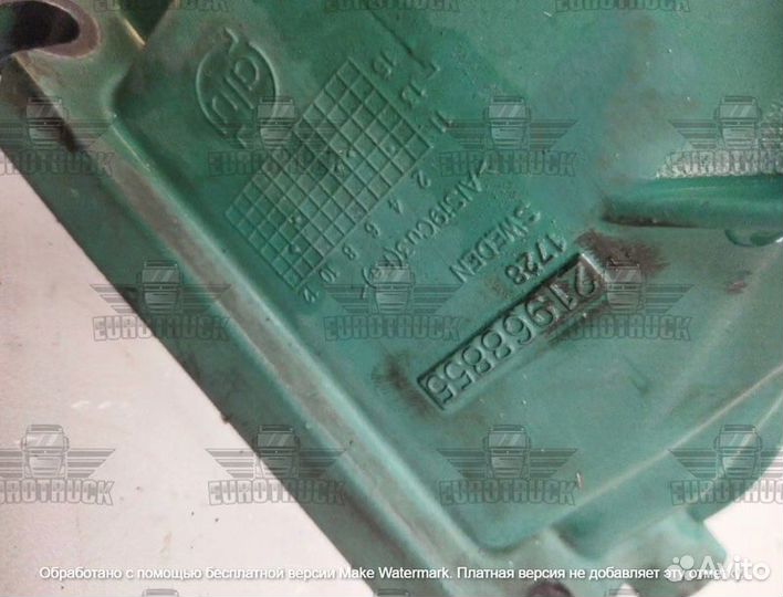 Колено впускного коллектора (Соединитель) Volvo