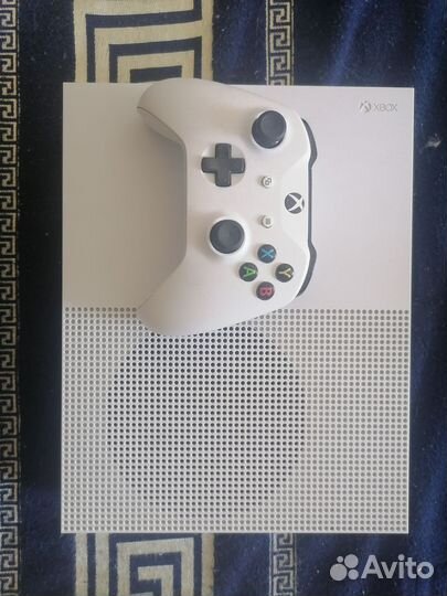 Приставка Xbox One