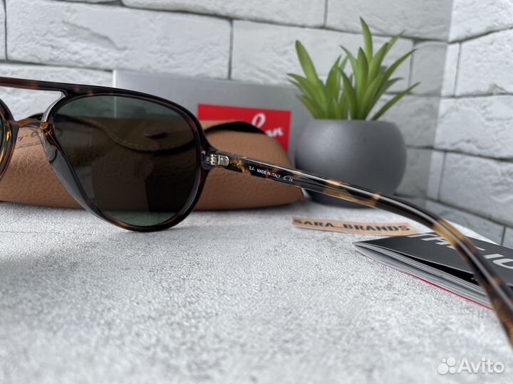 Солнцезащитные очки ray ban Cats