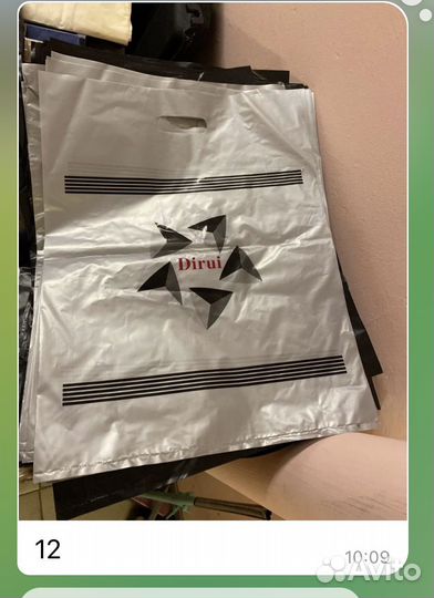 Пакеты с вырубной ручкой nike и пр, 50шт