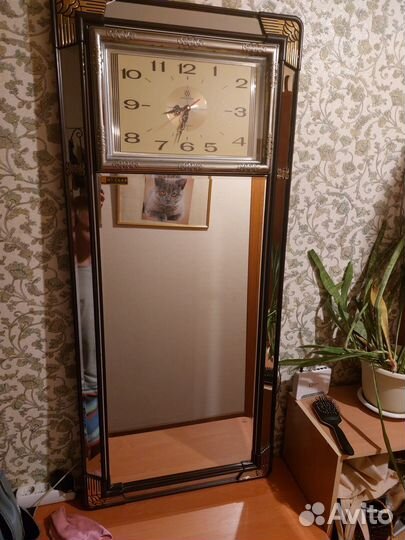 Зеркало с часами, интерьерное. Энка