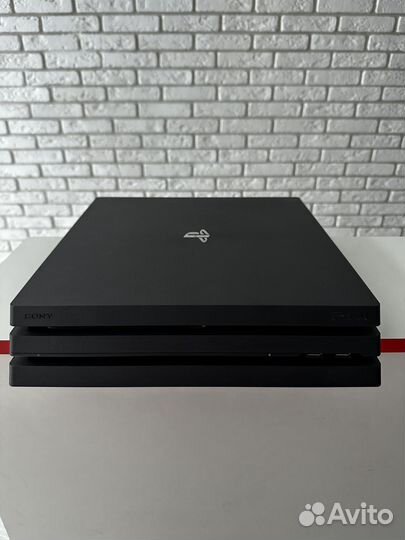 Sony PS4 Pro, 1tb