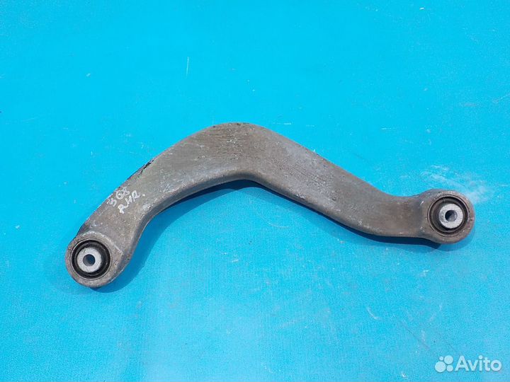 Рычаг задний правый верхний Audi A4 (B8) 2007-2015