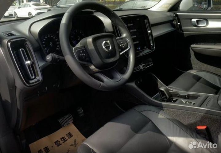 Volvo XC40 2.0 AT, 2021, 38 000 км