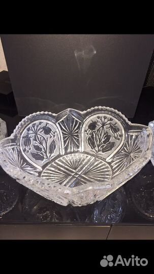 Хрустальная ваза