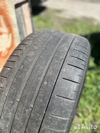 Pirelli P Zero 245/45 R20 и 275/40 R20