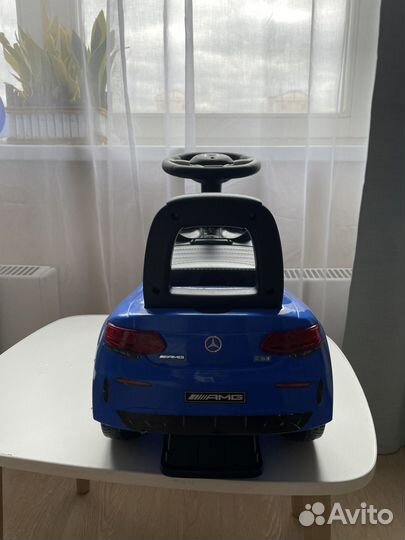 Машинка Mercedes толокар