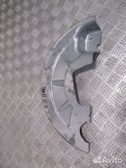 Пыльник тормозного барабана BPW 0301071940