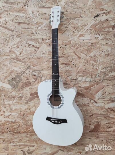 Акустическая гитара 6 струн