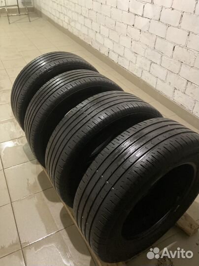 Continental ContiPremiumContact 225/65 R17