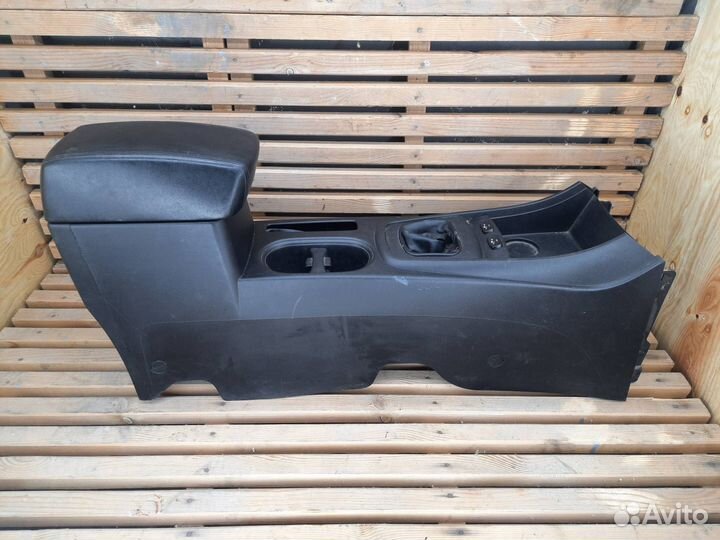 Консоль салона (центральная часть) SsangYong 2