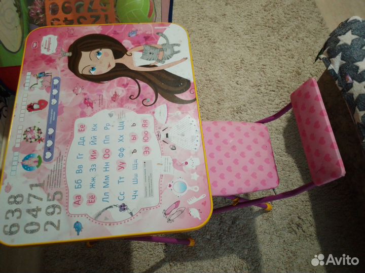 Детский стол и стульчик