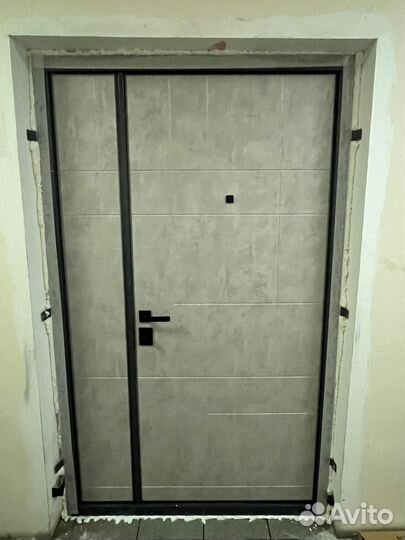 Стальная дверь двустворчатая