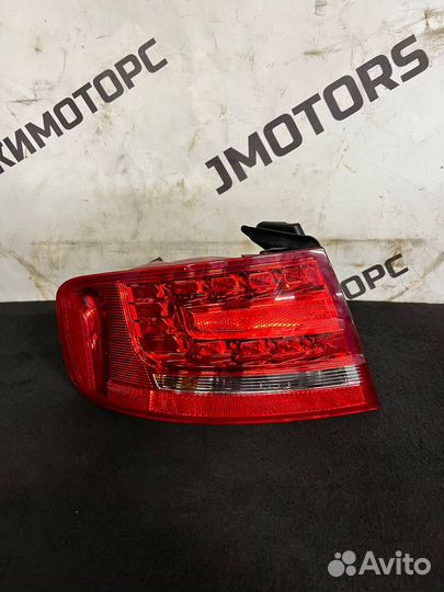 Фонарь левый задний Audi A4 B8 LED седан
