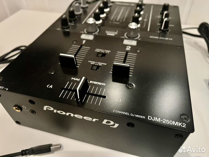 Dj контролер Pioneer DJM 250mk2