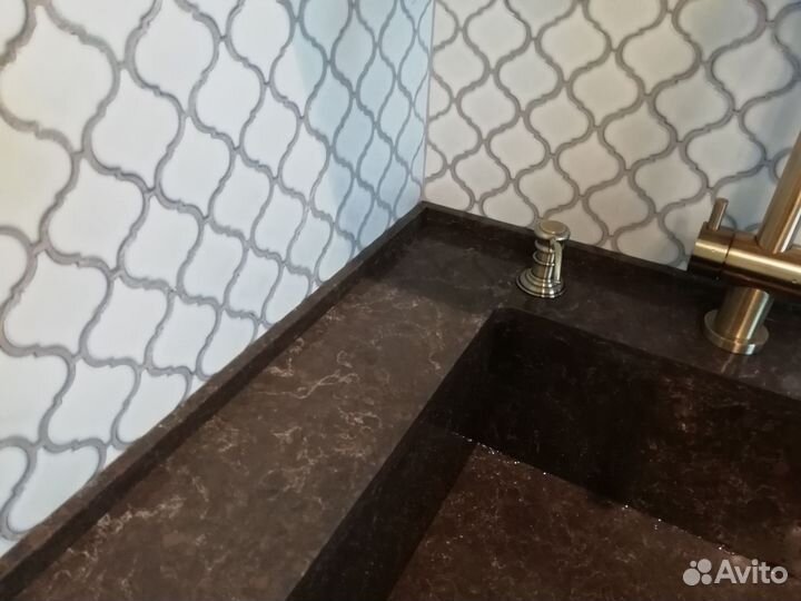 Столешница из искусственного камня