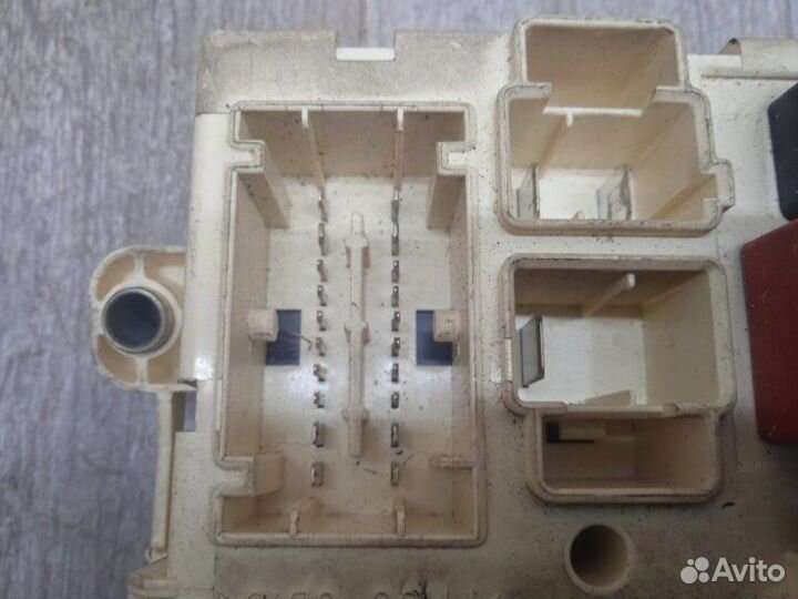 Блок предохранителей Fiat Punto 188 A5.000 2001